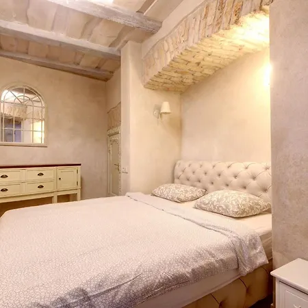 Appartamento Historical X Free Parking Self Check In 24x7 By H&h *