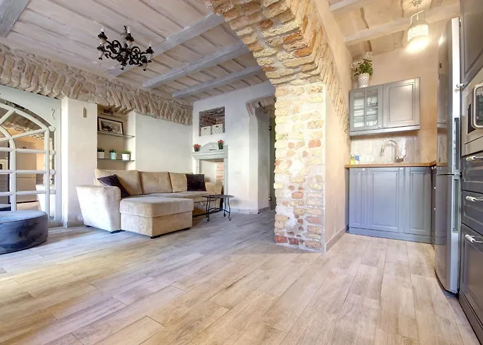 Historical X Free Parking Self Check In 24x7 By H&h Appartement