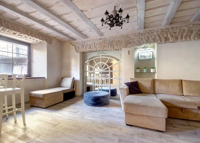 Historical X Free Parking Self Check In 24x7 By H&h Lejlighed Vilnius